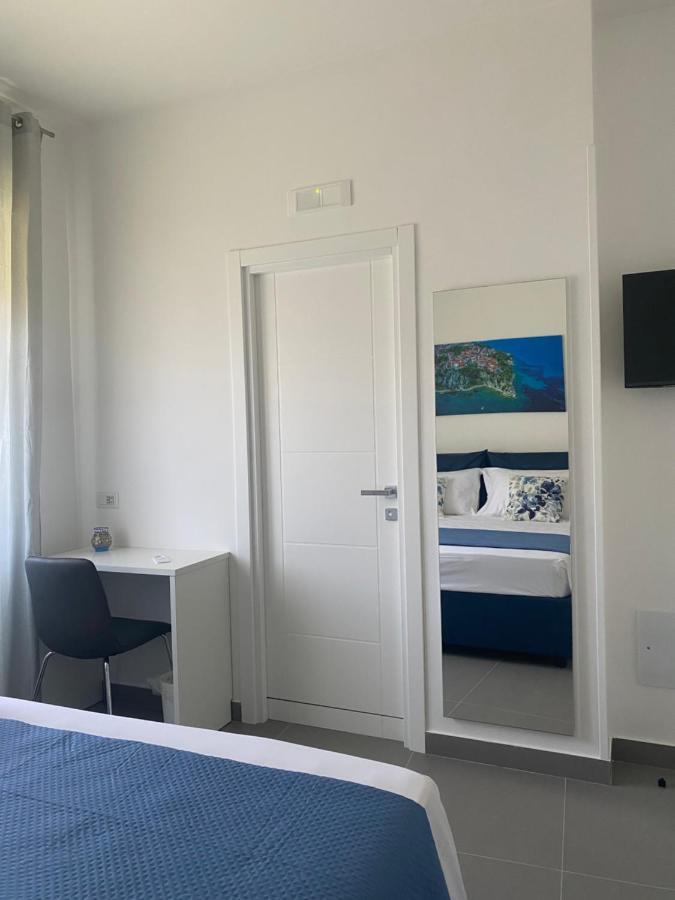 Porta Saracena Rooms 阿格罗波利 外观 照片